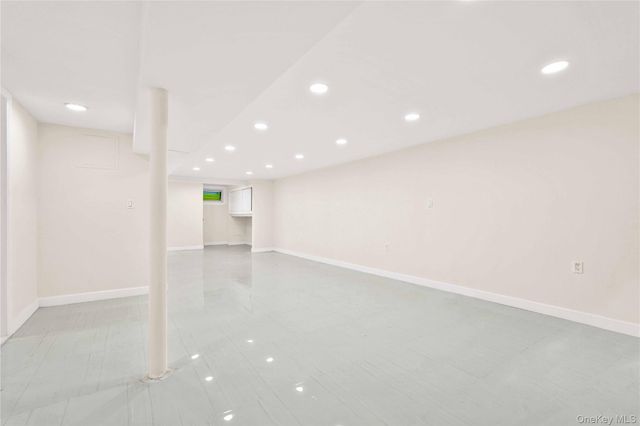 27 Dell Avenue, Mount Vernon, NY 10553