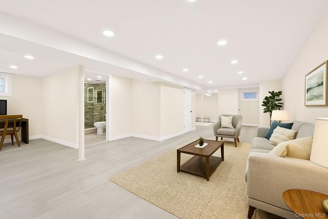 27 Dell Avenue, Mount Vernon, NY 10553