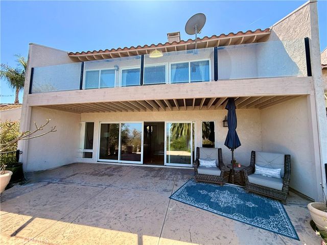 2235 El Capitan, Riverside, CA 92506