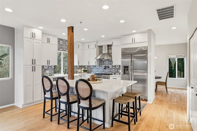 22225 45th Avenue S, Kent, WA 98032