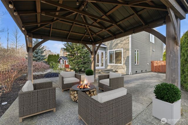 22225 45th Avenue S, Kent, WA 98032