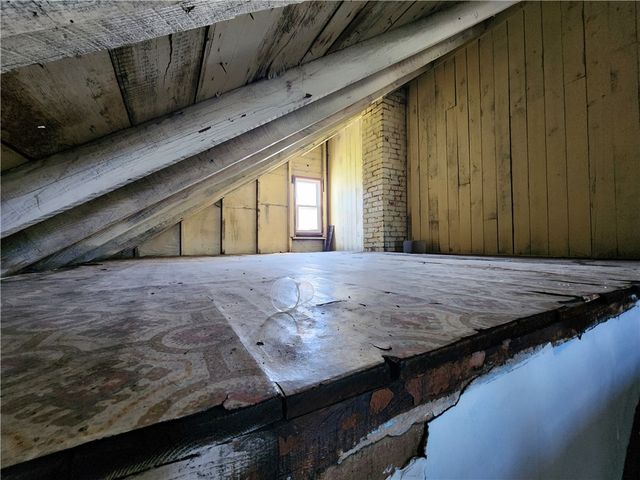 724 Hemlock Aly, Glassport, PA 15045