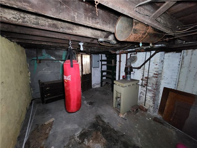 724 Hemlock Aly, Glassport, PA 15045