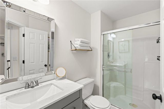 1408 Cedar Ridge Circle, Raymore, MO 64083