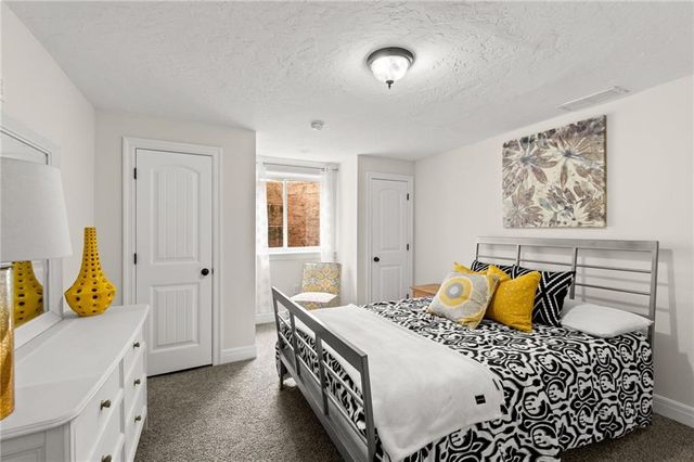 1408 Cedar Ridge Circle, Raymore, MO 64083