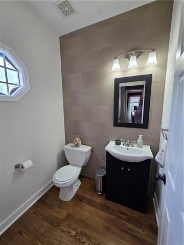 1408 Cedar Ridge Circle, Raymore, MO 64083