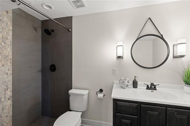 1408 Cedar Ridge Circle, Raymore, MO 64083