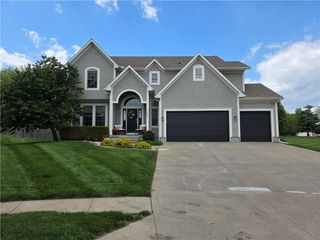 1408 Cedar Ridge Circle, Raymore, MO 64083