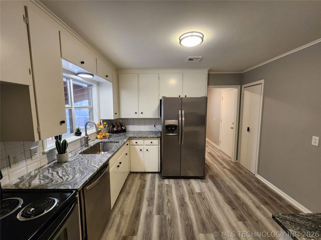 4334 S Norfolk Avenue, Tulsa, OK 74105