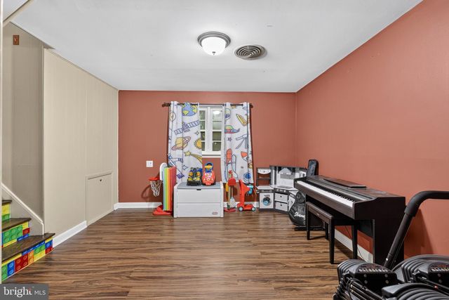417 LAUREL AVE, Wilmington, DE 19809