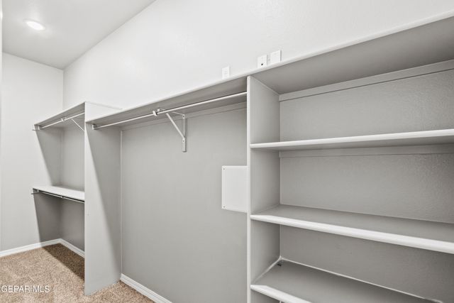 123 WindMill, Santa Teresa, NM 88008