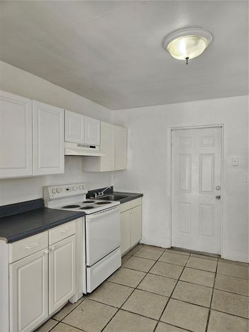 1147 32ND STREET S, St Petersburg, FL 33712