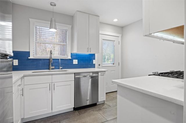 9504 N Creek DR, Austin, TX 78753