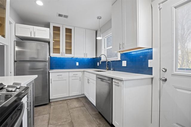 9504 N Creek DR, Austin, TX 78753