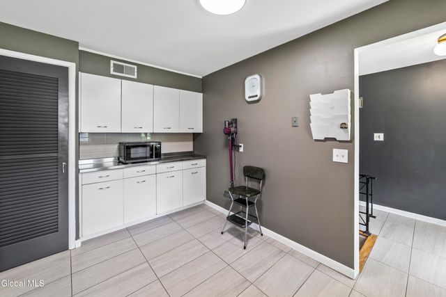 180 Ormond Street, Albany, NY 12208
