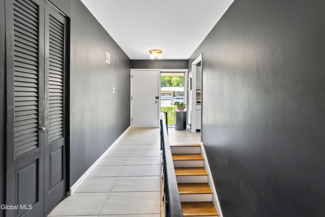 180 Ormond Street, Albany, NY 12208