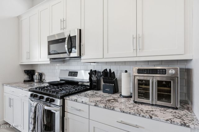 19609 W MONTEREY Way, Buckeye, AZ 85396