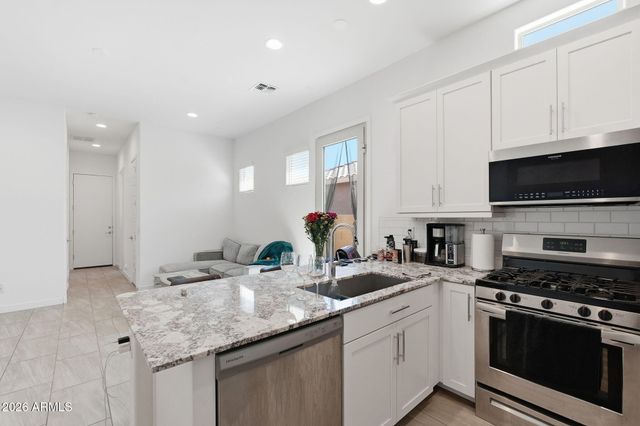 19609 W MONTEREY Way, Buckeye, AZ 85396