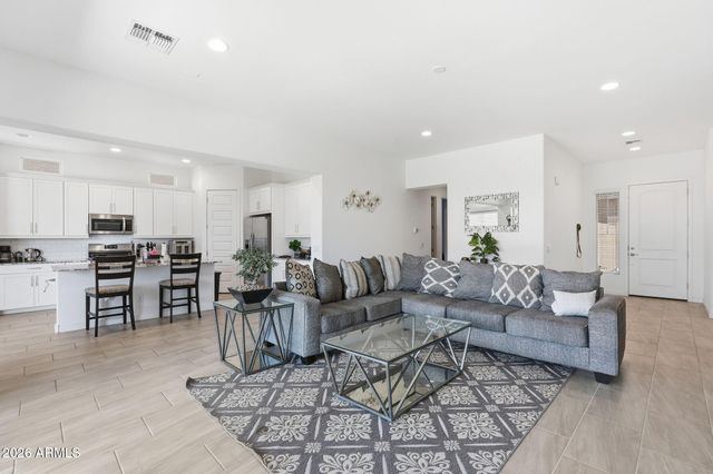 19609 W MONTEREY Way, Buckeye, AZ 85396