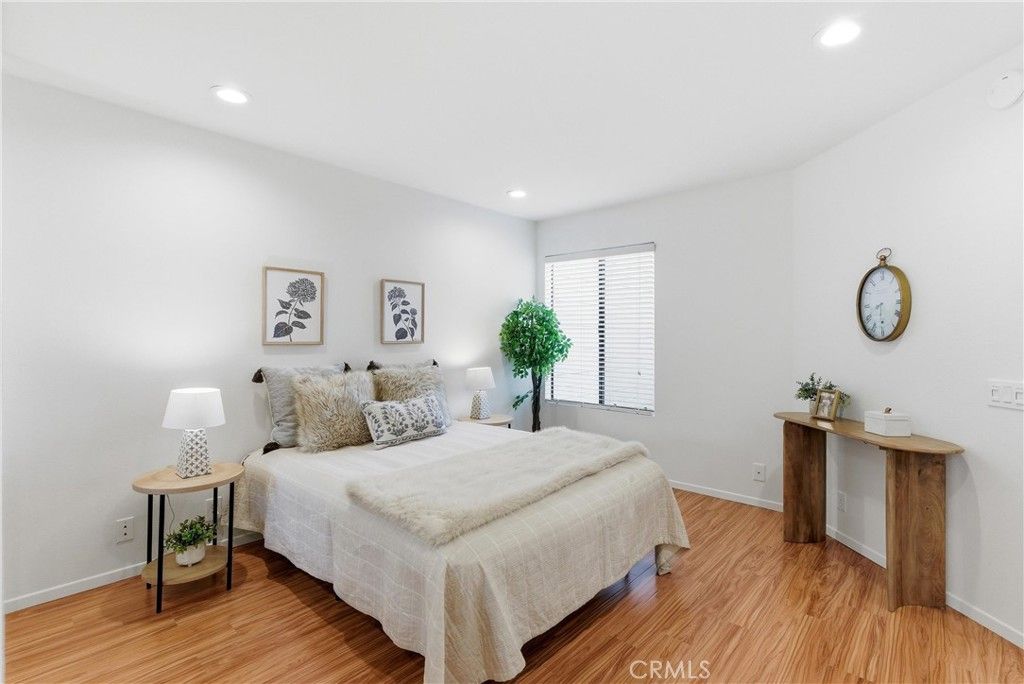 Image 19 of property listing at 81 Briarglen, Irvine, CA 92614