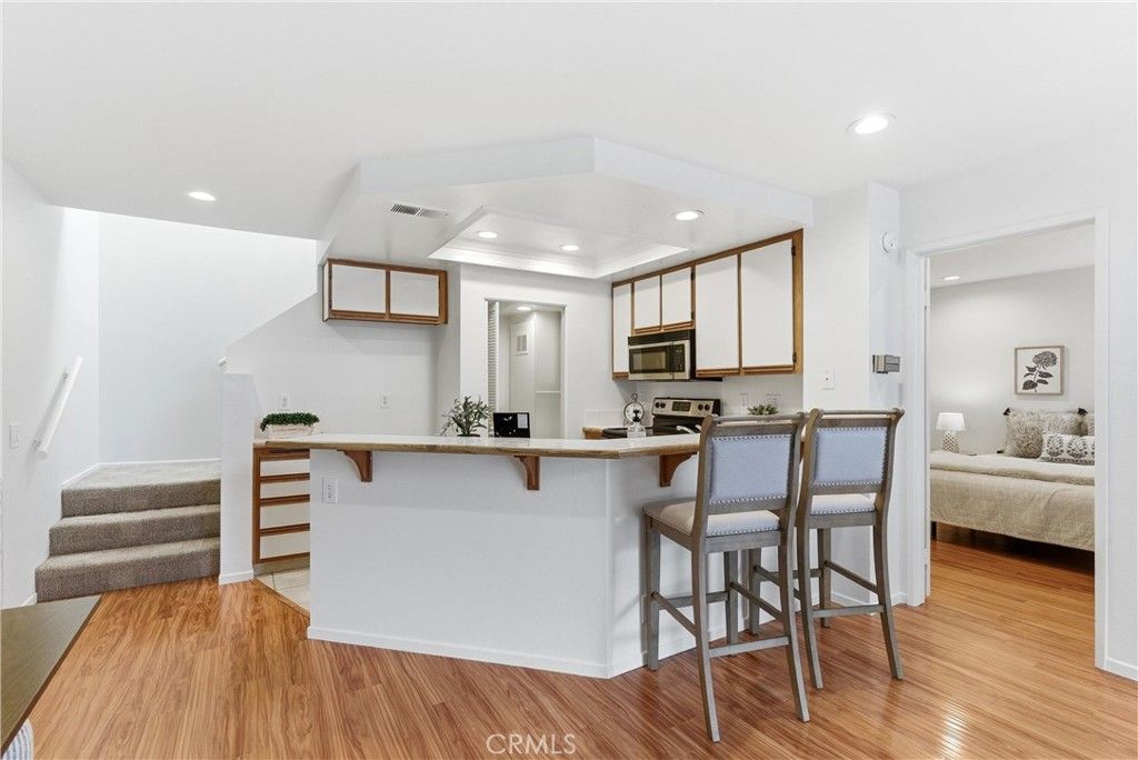 Image 8 of property listing at 81 Briarglen, Irvine, CA 92614