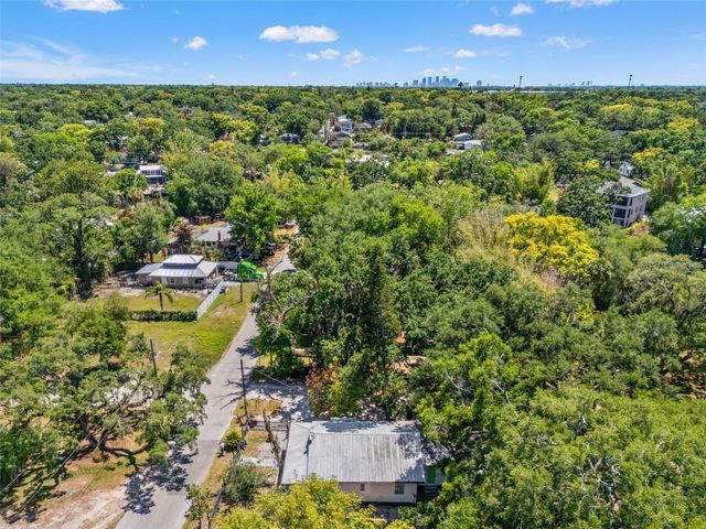 7902 N 12TH STREET, Tampa, FL 33604