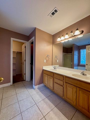 133 Fox Run Circle, Centerton, AR 72719