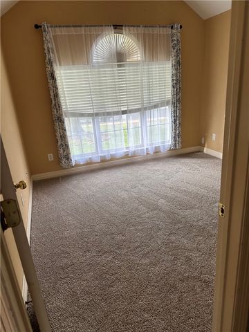 133 Fox Run Circle, Centerton, AR 72719