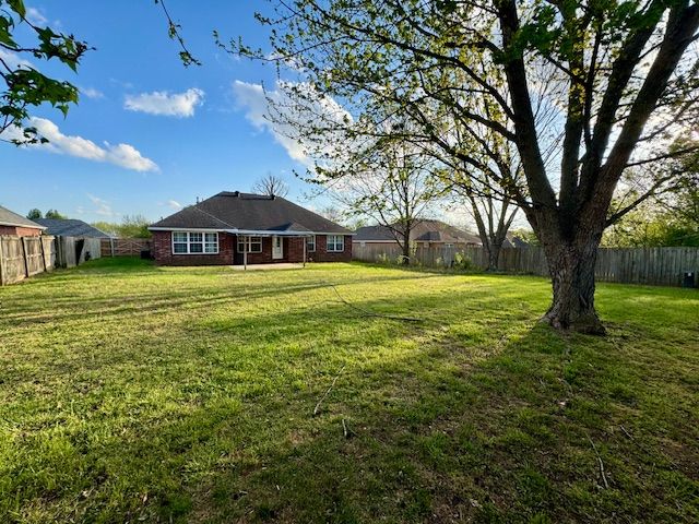 133 Fox Run Circle, Centerton, AR 72719