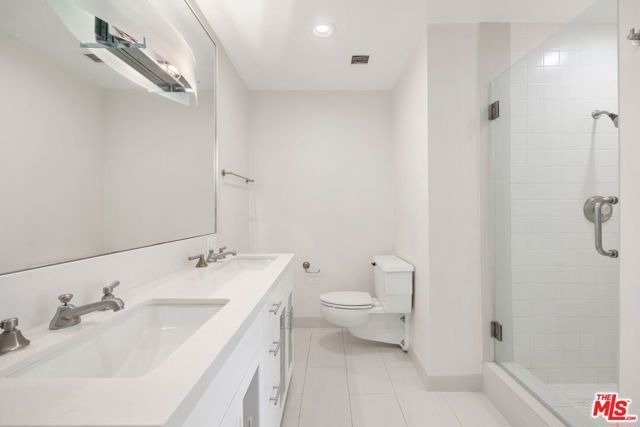 101 California Avenue 206, Santa Monica, CA 90403