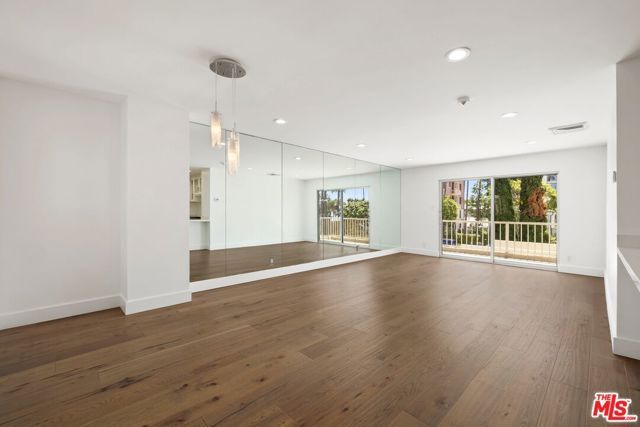 101 California Avenue 206, Santa Monica, CA 90403