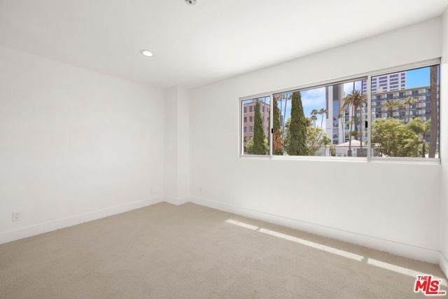 101 California Avenue 206, Santa Monica, CA 90403