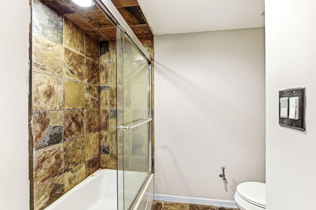 401 Turnpike Road, Golden Valley, MN 55416