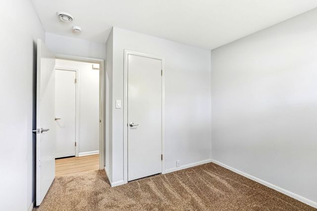 401 Turnpike Road, Golden Valley, MN 55416