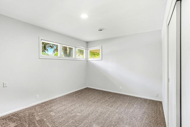 401 Turnpike Road, Golden Valley, MN 55416