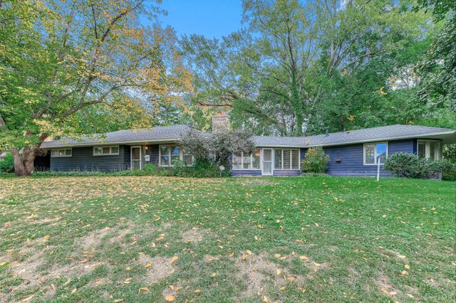 401 Turnpike Road, Golden Valley, MN 55416