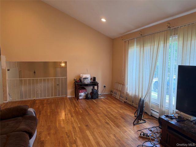 36 E Willow Street, Selden, NY 11784