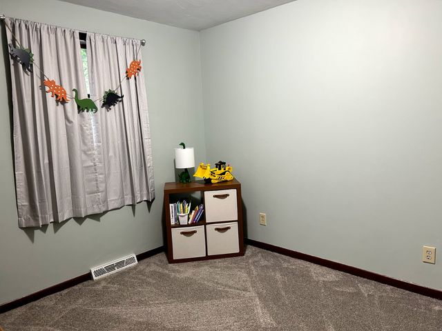 1118 GARLOCH Drive, Erie, PA 16505