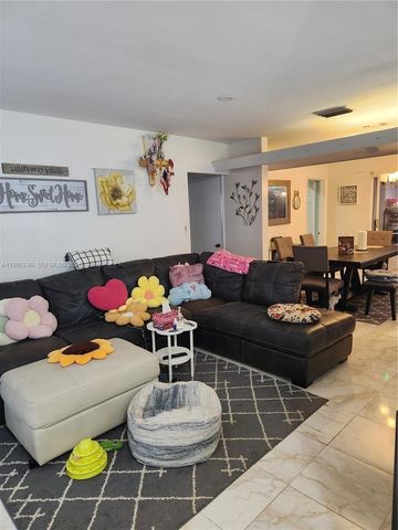 14463 SW 285th Ter, Homestead, FL 33033