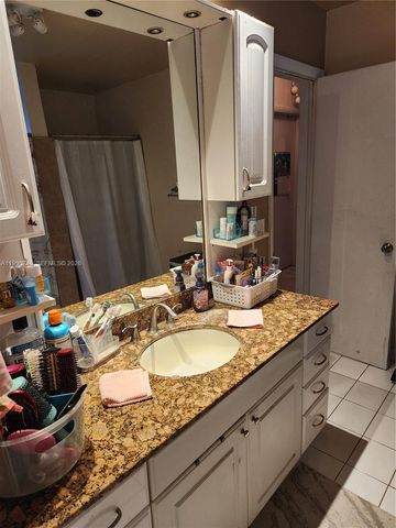 14463 SW 285th Ter, Homestead, FL 33033