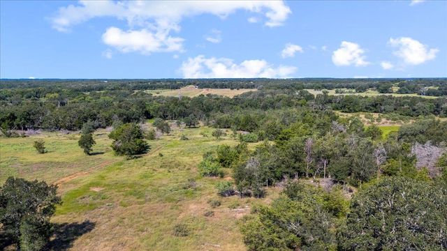 1038 League Line RD, Paige, TX 78659