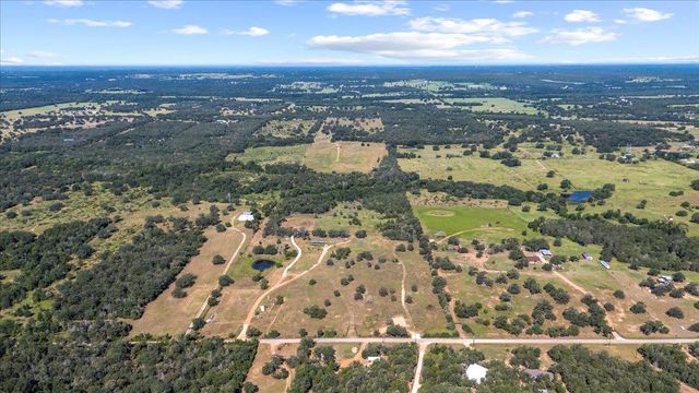 1038 League Line RD, Paige, TX 78659