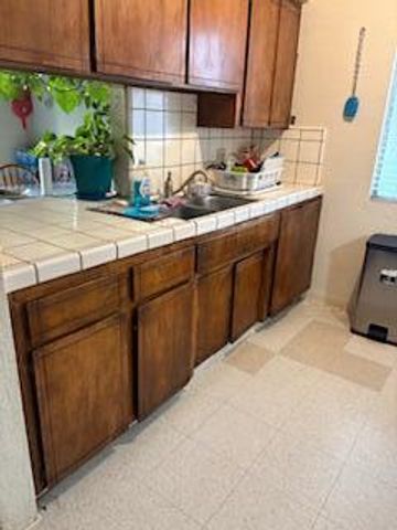 221 S Leggett Street, Porterville, CA 93257