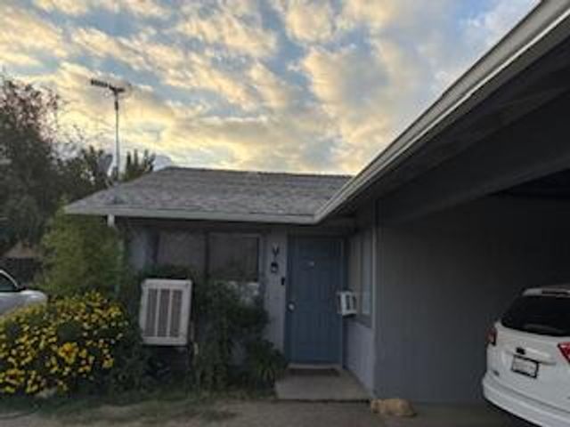 221 S Leggett Street, Porterville, CA 93257