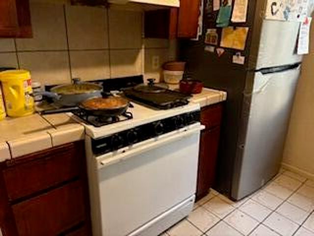 221 S Leggett Street, Porterville, CA 93257