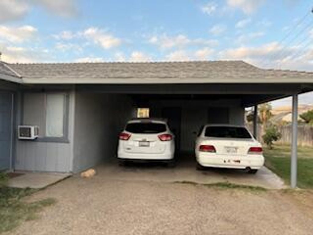 221 S Leggett Street, Porterville, CA 93257
