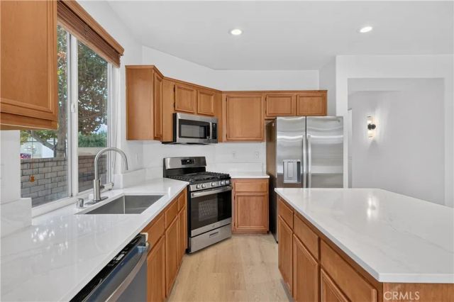 26416 Sosa Court, Menifee, CA 92585