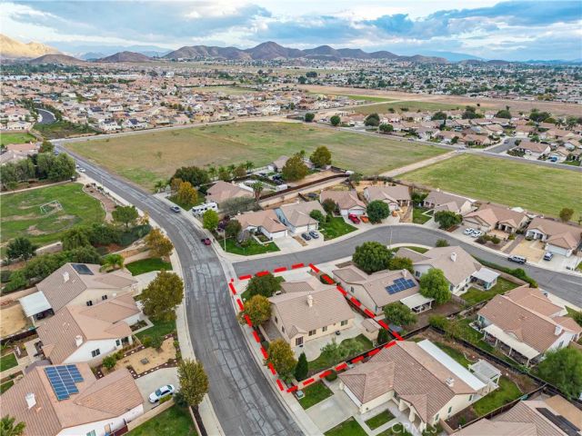 26416 Sosa Court, Menifee, CA 92585