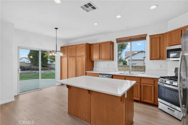 26416 Sosa Court, Menifee, CA 92585