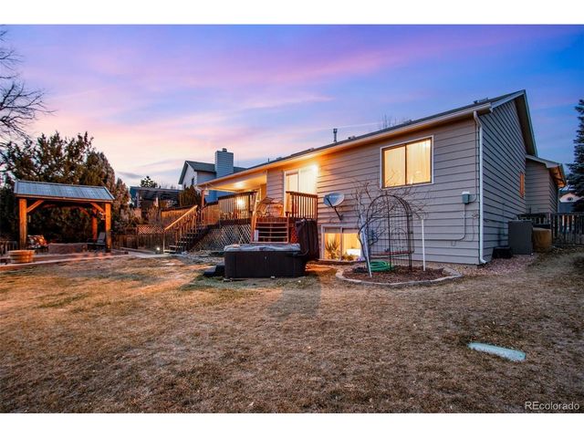 4415 Shubert Dr, Loveland, CO 80538